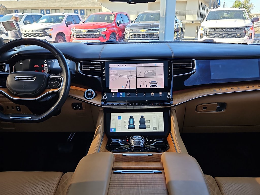 Thumbnail: 2022 Jeep Grand Wagoneer - 9