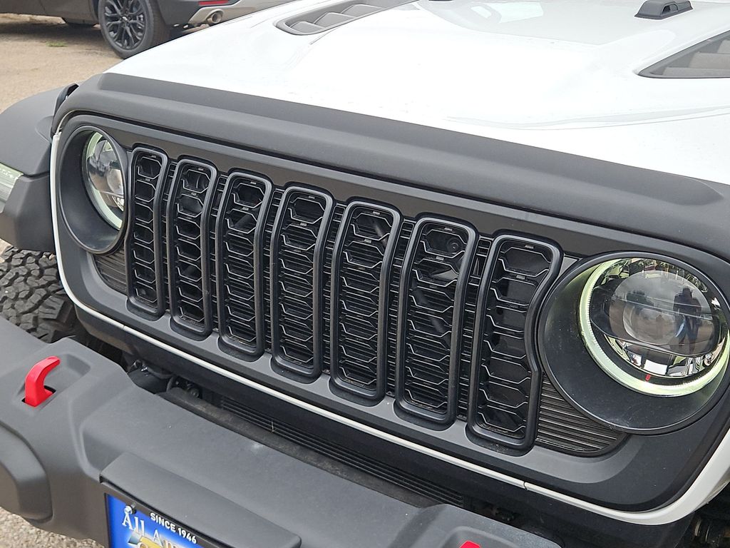Thumbnail: 2024 Jeep Gladiator - 20
