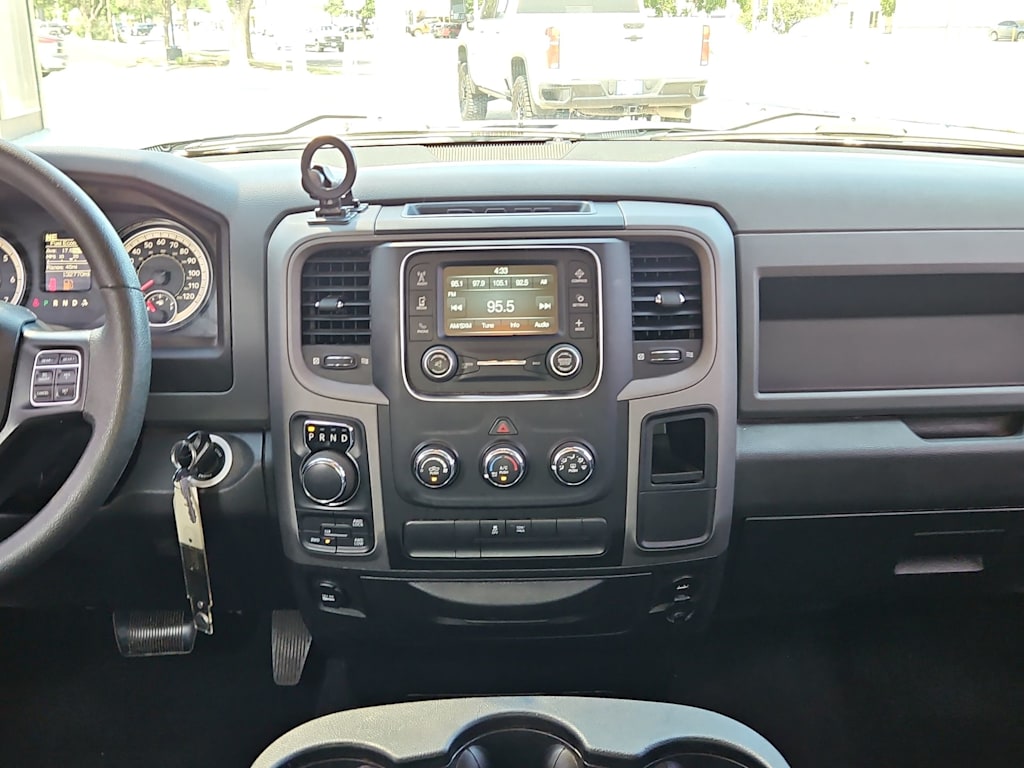Thumbnail: 2019 RAM 1500 - 11