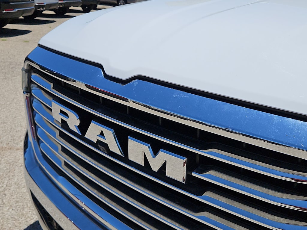Thumbnail: 2025 RAM 1500 - 21
