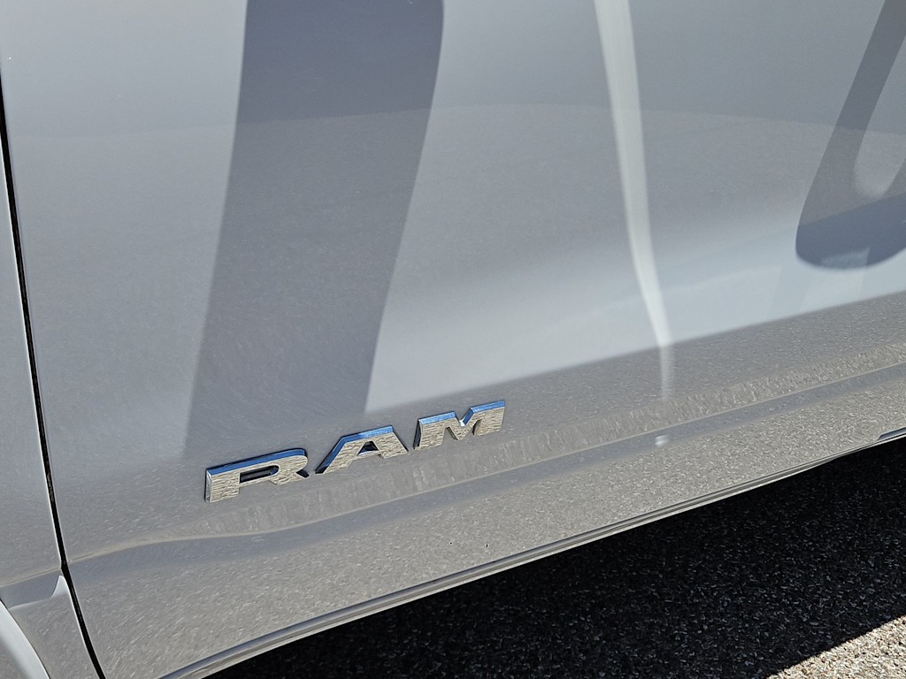 Thumbnail: 2025 RAM 1500 - 7