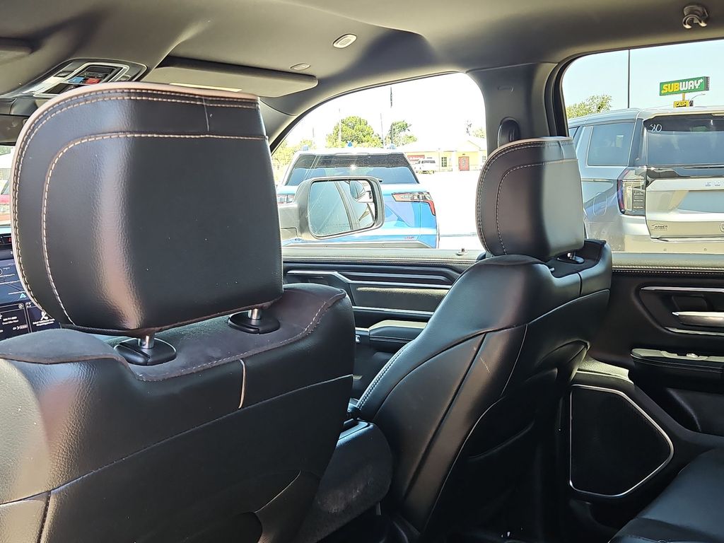 Thumbnail: 2025 RAM 1500 - 11