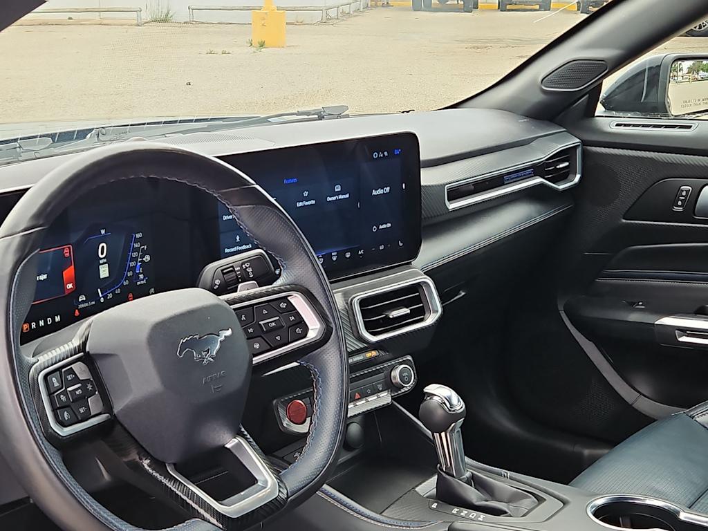 Thumbnail: 2025 Ford Mustang - 9