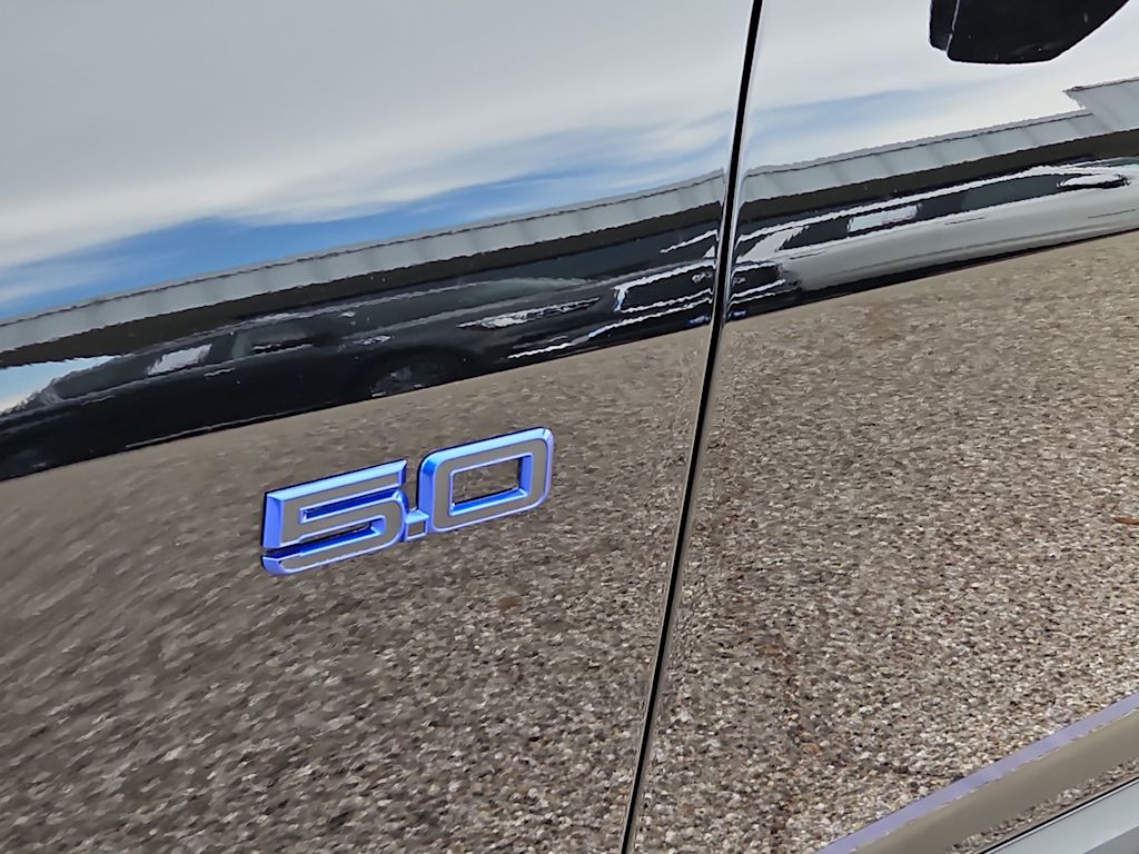 Thumbnail: 2025 Ford Mustang - 7
