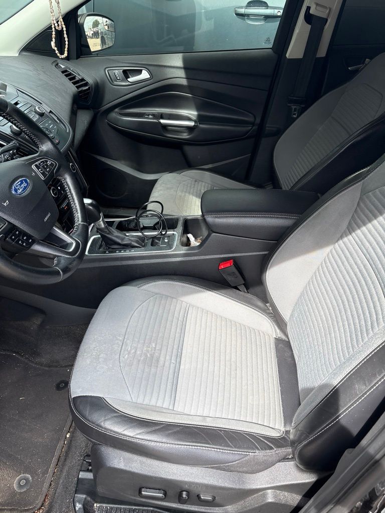 Thumbnail: 2018 Ford Escape - 6