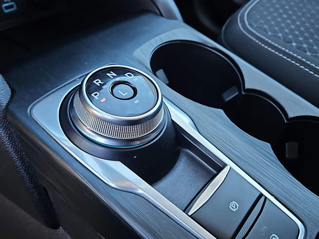 Thumbnail: 2023 Ford Escape - 24