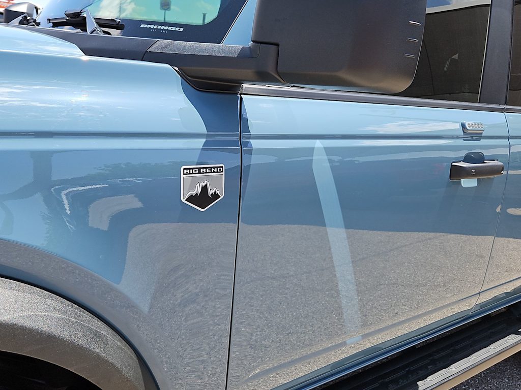 2022 Ford Bronco Big Bend 7
