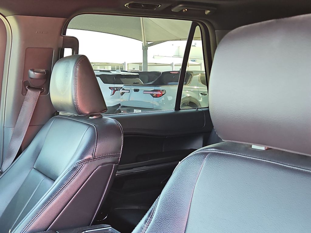 Thumbnail: 2021 Ford Expedition MAX - 10