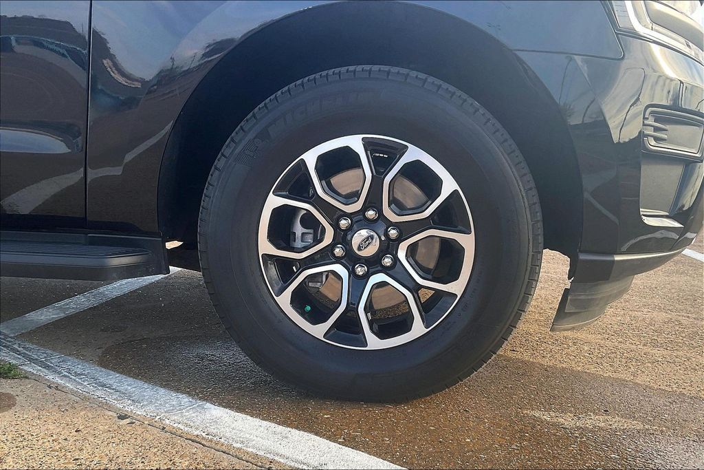 Thumbnail: 2024 Ford Expedition MAX - 8