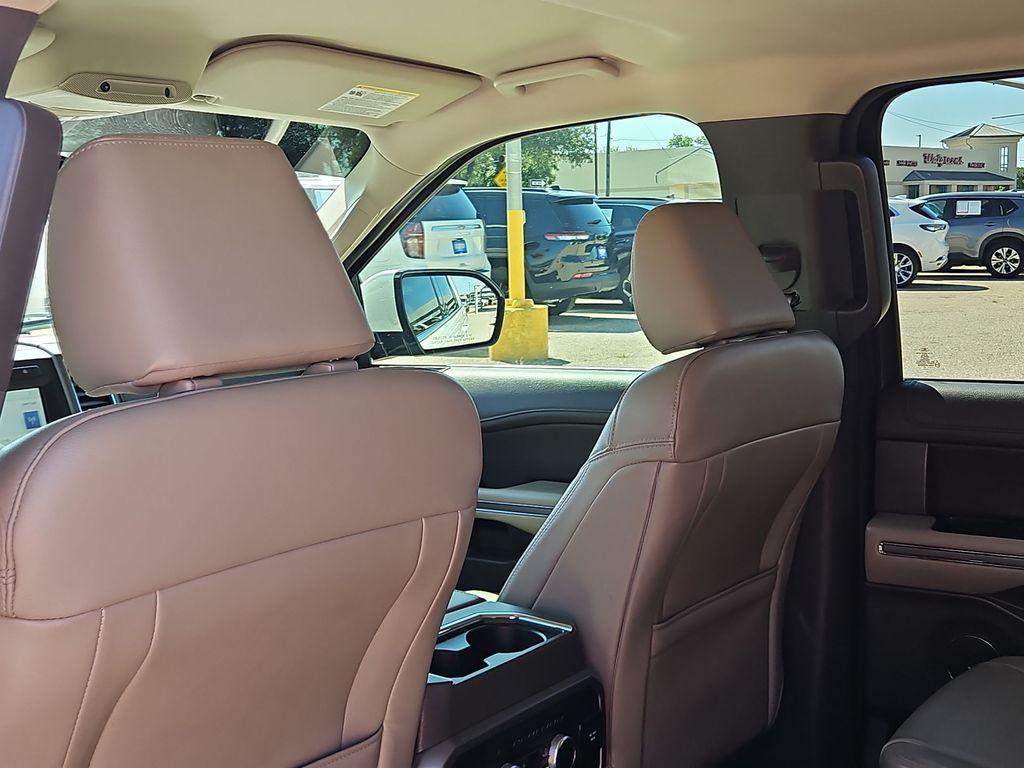 Thumbnail: 2021 Ford Expedition - 23