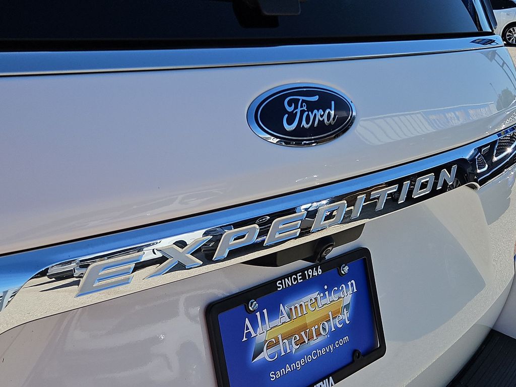 Thumbnail: 2021 Ford Expedition - 7