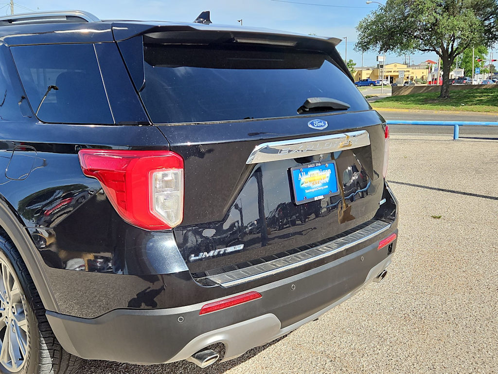 Thumbnail: 2020 Ford Explorer - 25