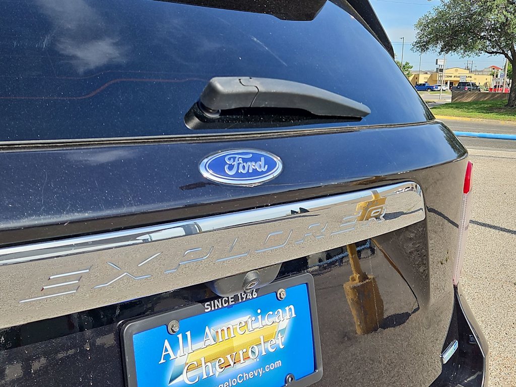 Thumbnail: 2020 Ford Explorer - 7