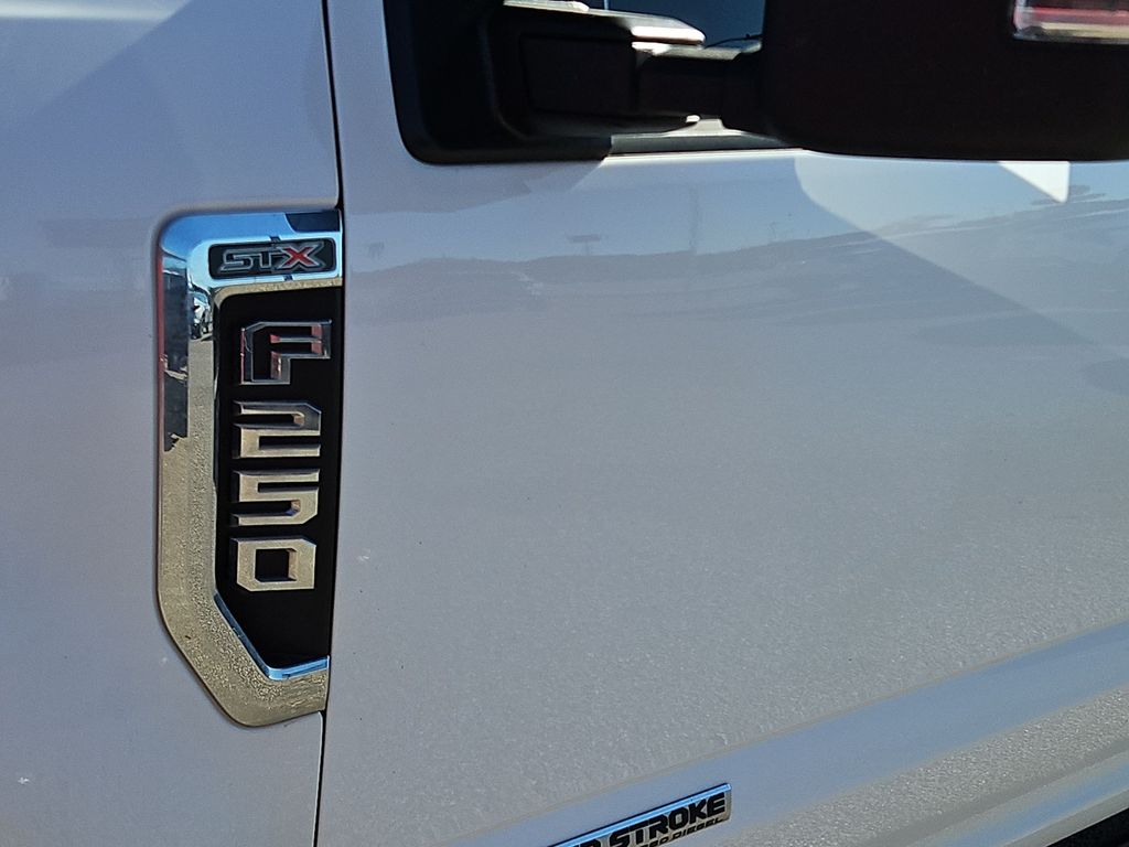 Thumbnail: 2022 Ford F-250 - 10