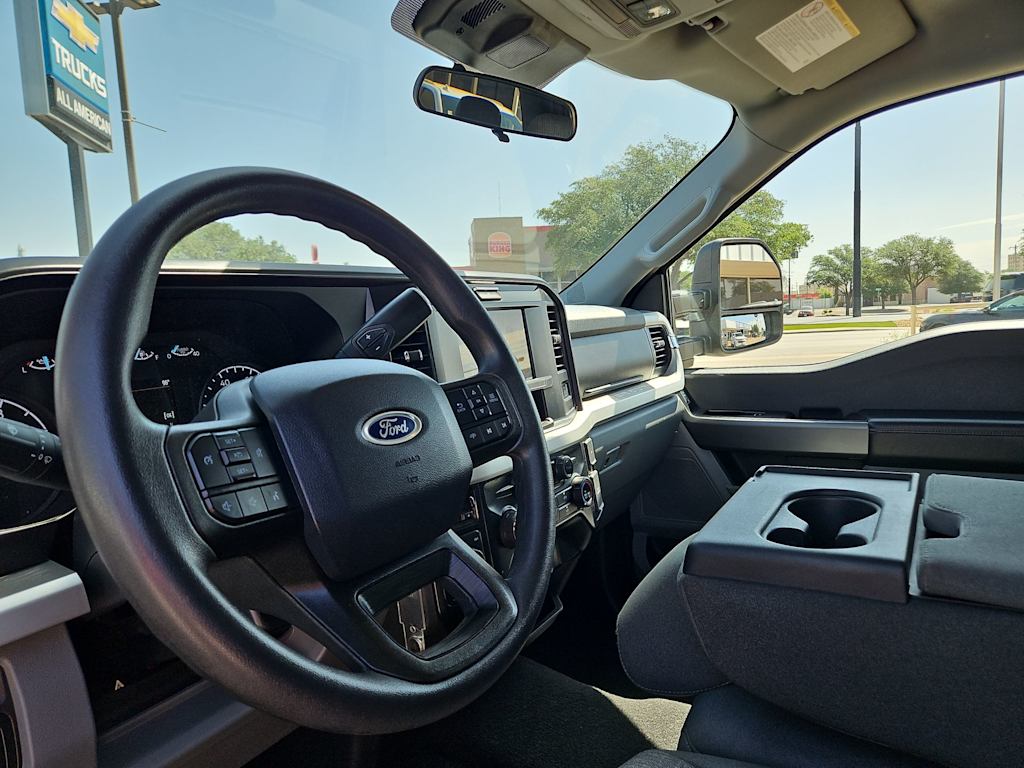 Thumbnail: 2025 Ford F-250 - 2