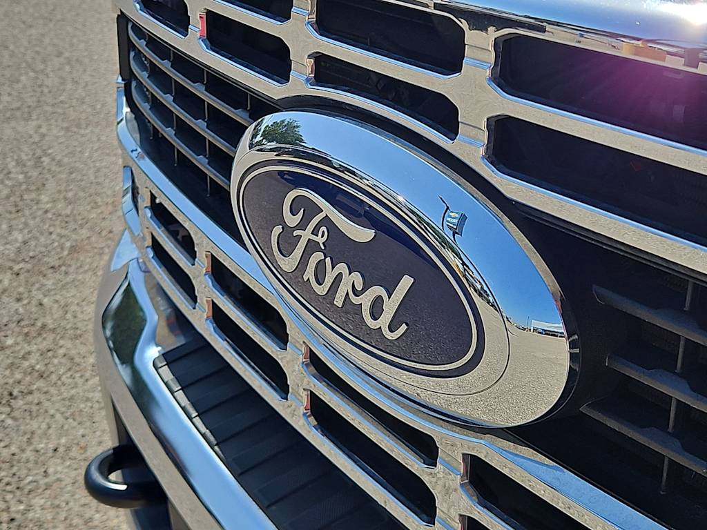 Thumbnail: 2025 Ford F-250 - 7