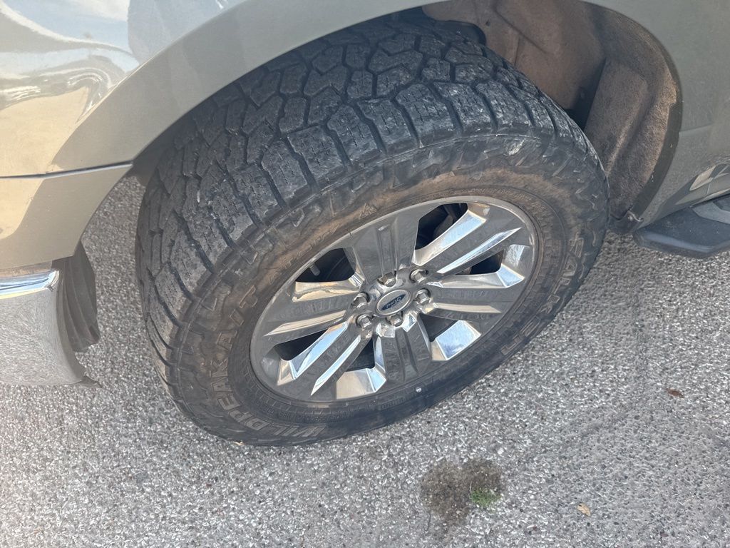 Thumbnail: 2019 Ford F-150 - 6