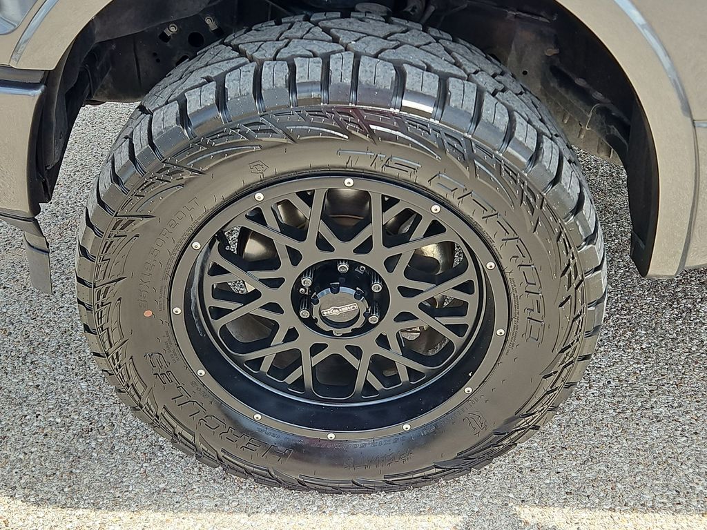 Thumbnail: 2018 Ford F-150 - 8