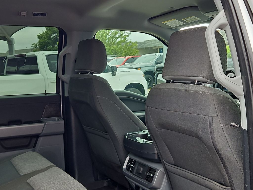 Thumbnail: 2022 Ford F-150 - 10