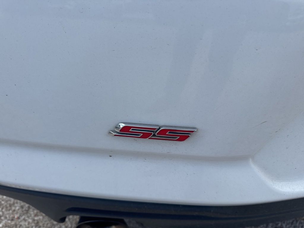 Thumbnail: 2021 Chevrolet Camaro - 6