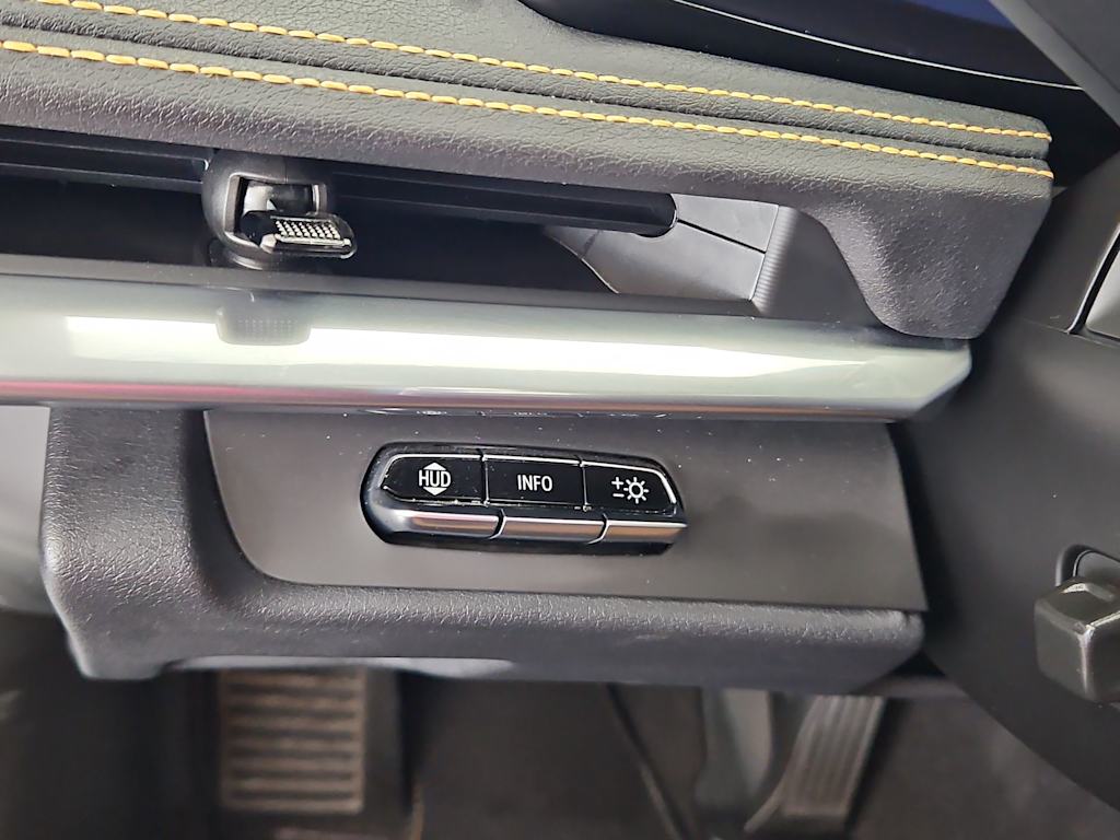 Thumbnail: 2024 Chevrolet Corvette - 17