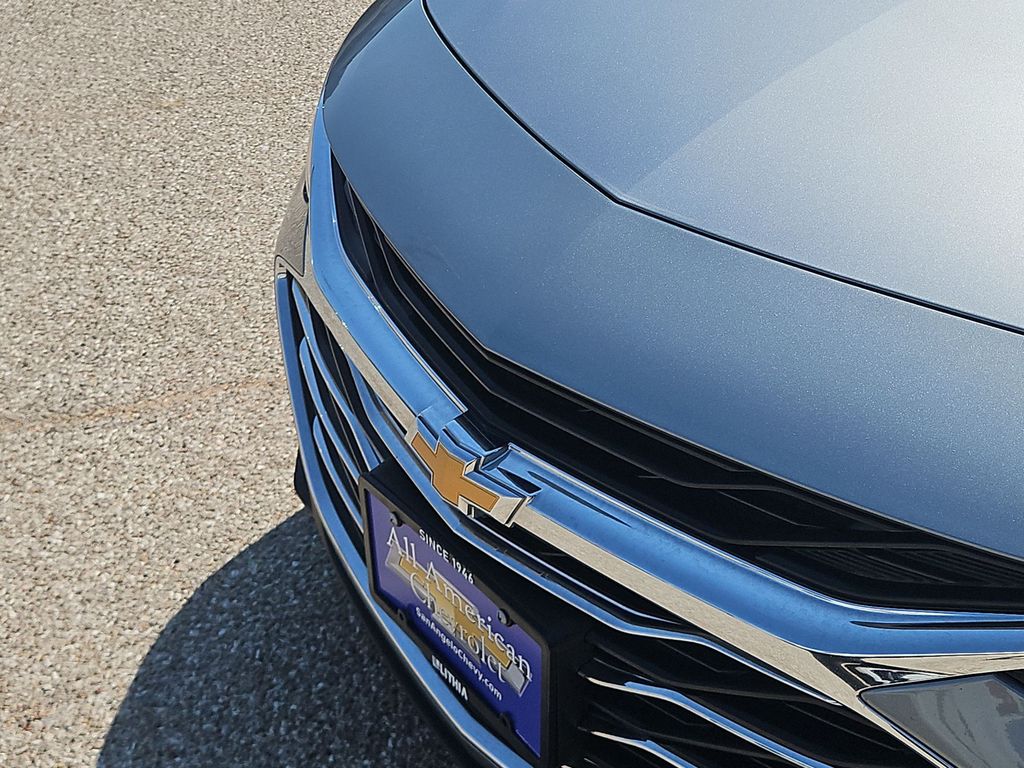 Thumbnail: 2024 Chevrolet Malibu - 22