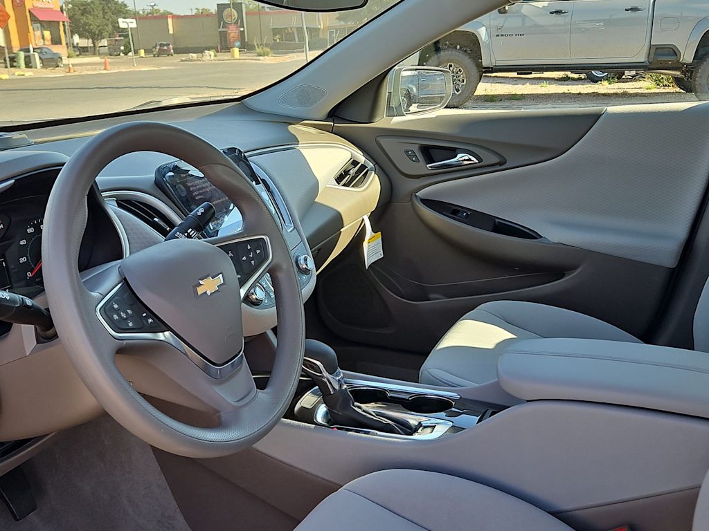 Thumbnail: 2024 Chevrolet Malibu - 2