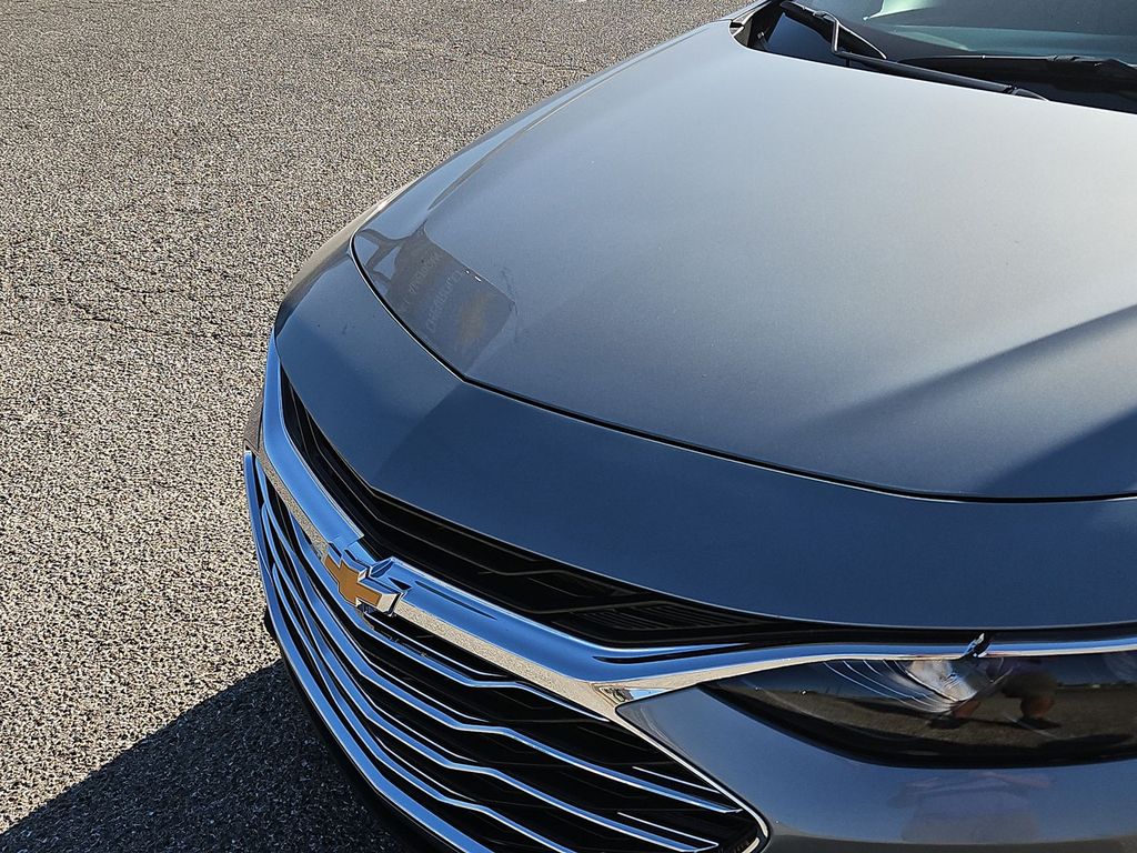 Thumbnail: 2024 Chevrolet Malibu - 6