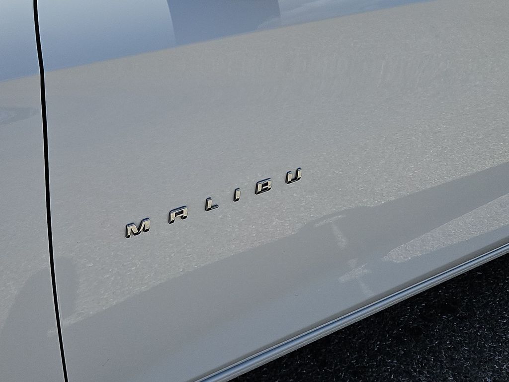 Thumbnail: 2025 Chevrolet Malibu - 7