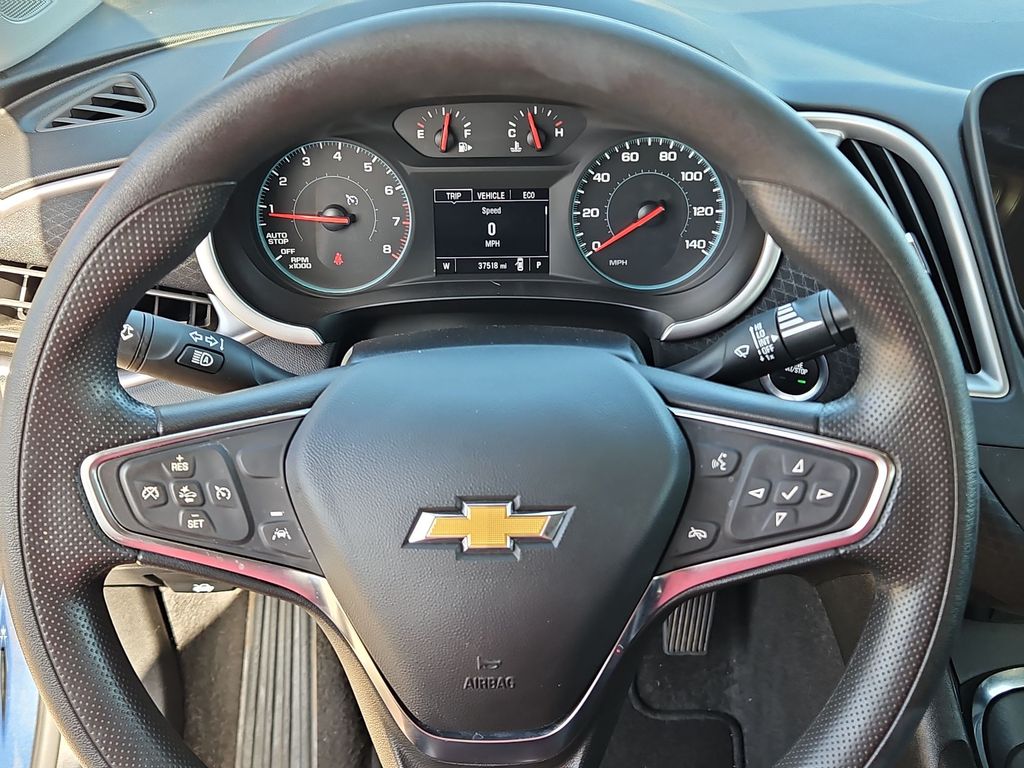 Thumbnail: 2025 Chevrolet Malibu - 24