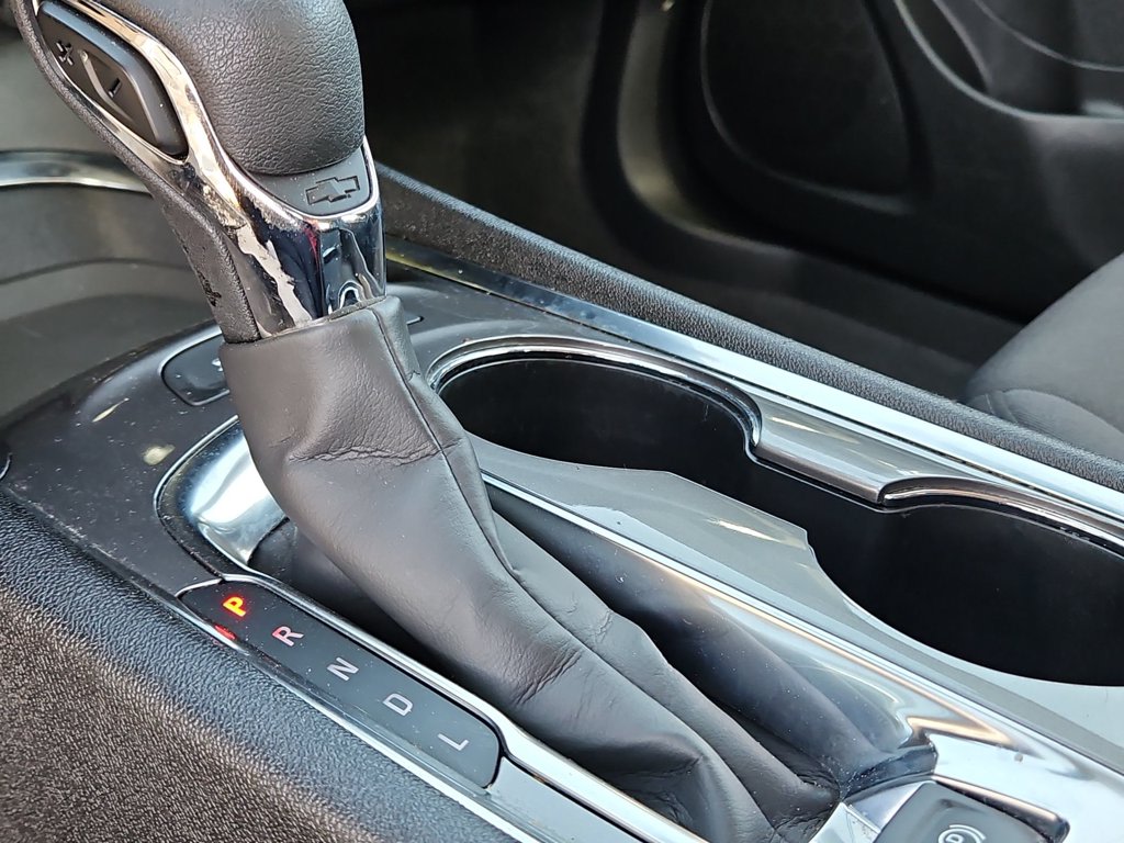 Thumbnail: 2025 Chevrolet Malibu - 25