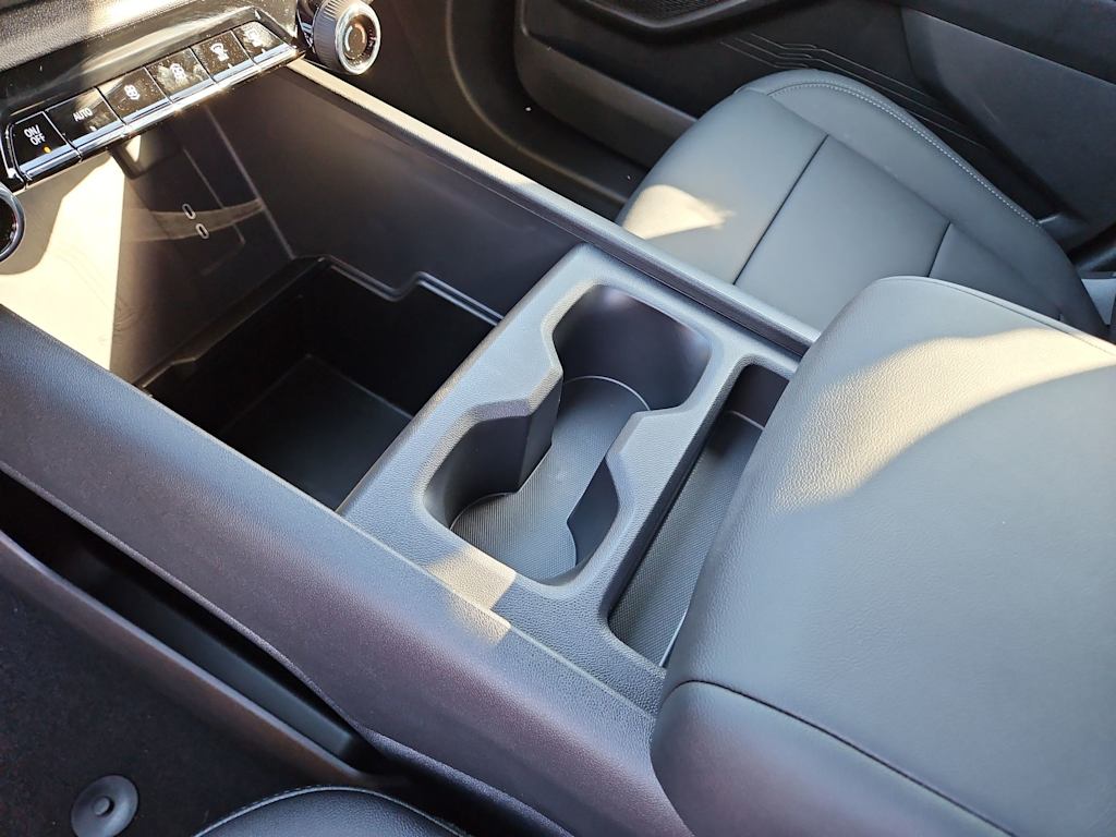 Thumbnail: 2026 Chevrolet Silverado EV - 14