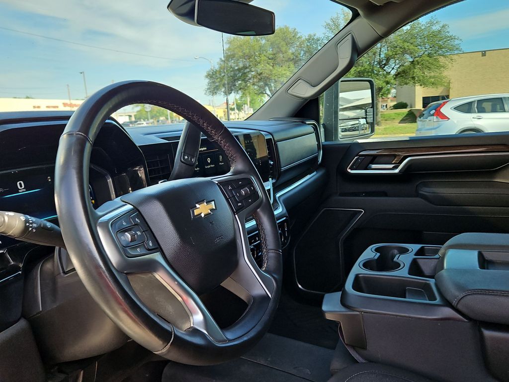 Thumbnail: 2025 Chevrolet Silverado 2500 - 2