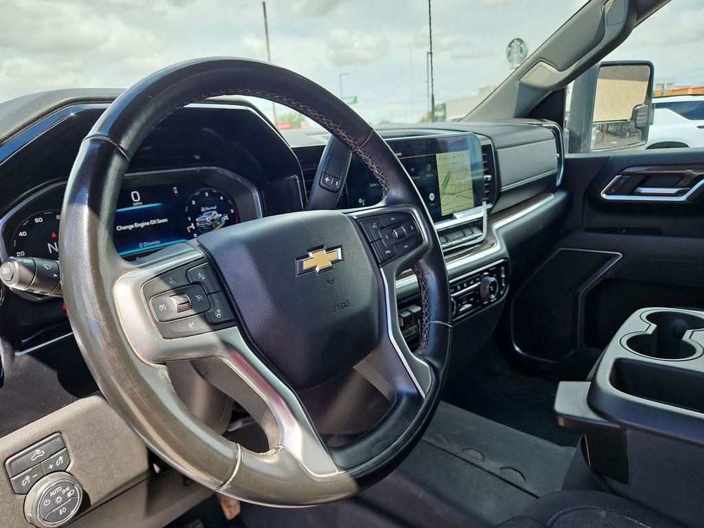 Thumbnail: 2025 Chevrolet Silverado 2500 - 2