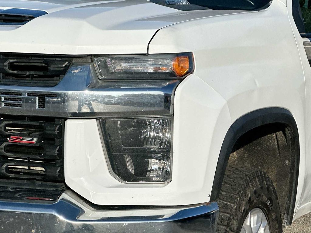 Thumbnail: 2023 Chevrolet Silverado 2500 - 25