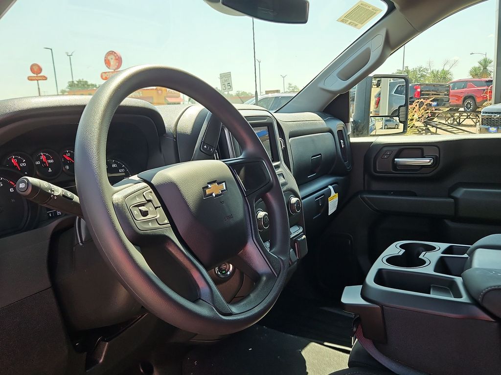 Thumbnail: 2026 Chevrolet Silverado 2500 - 2