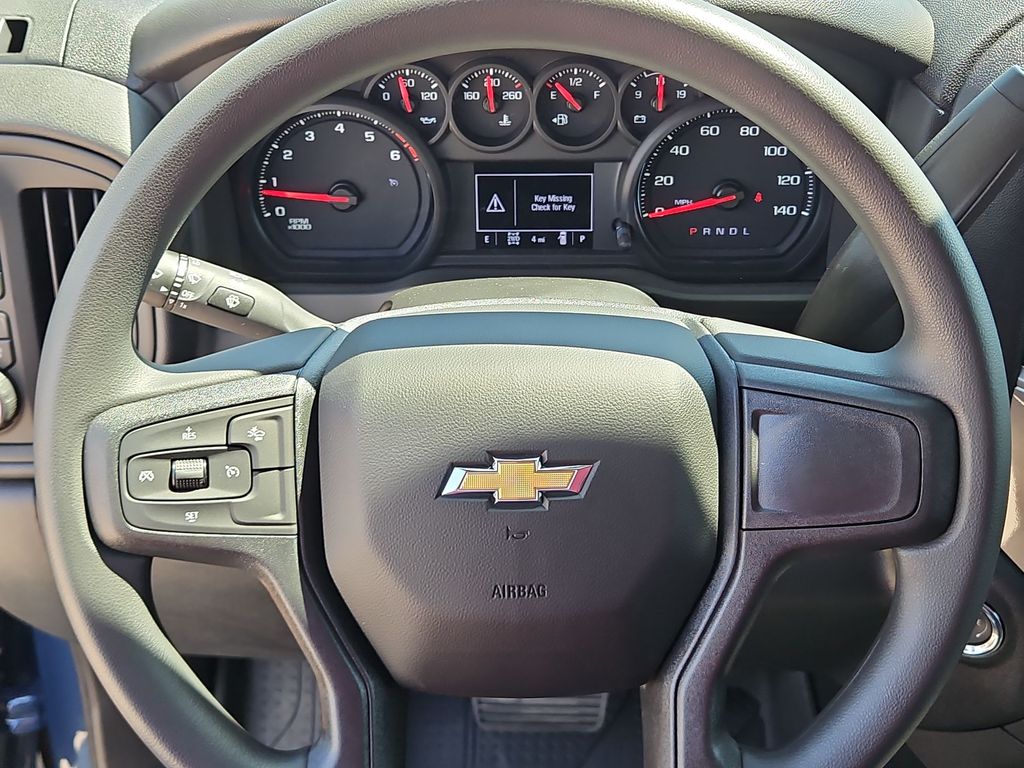 Thumbnail: 2026 Chevrolet Silverado 2500 - 22