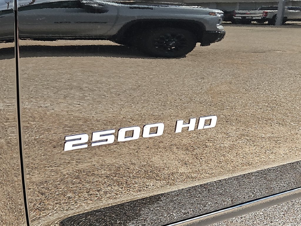 Thumbnail: 2026 Chevrolet Silverado 2500 - 7