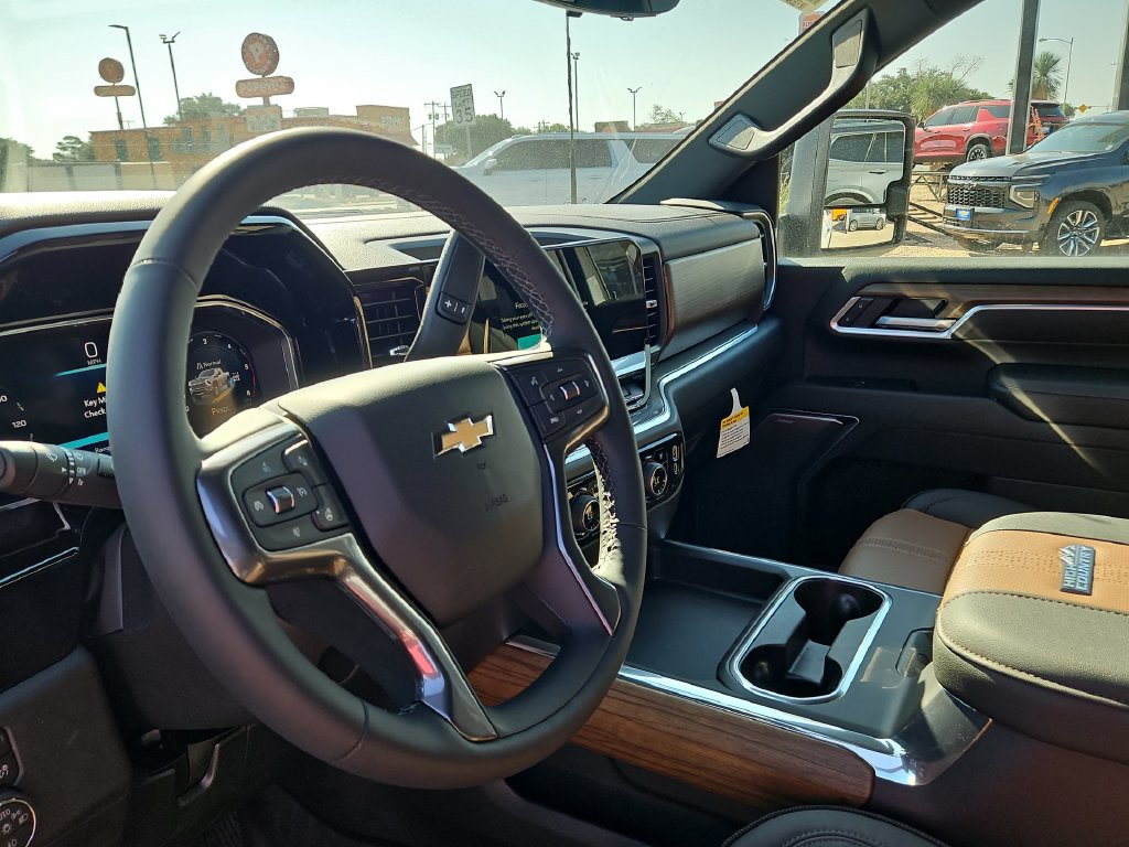 Thumbnail: 2026 Chevrolet Silverado 2500 - 2