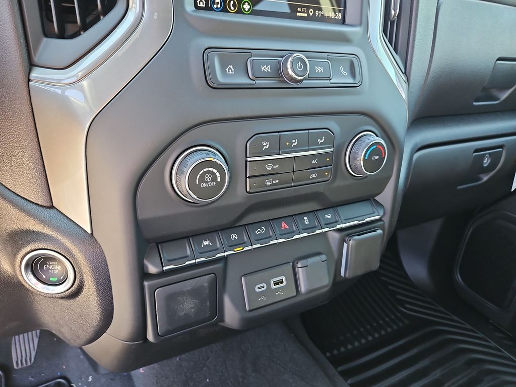 Thumbnail: 2024 Chevrolet Silverado 1500 - 29