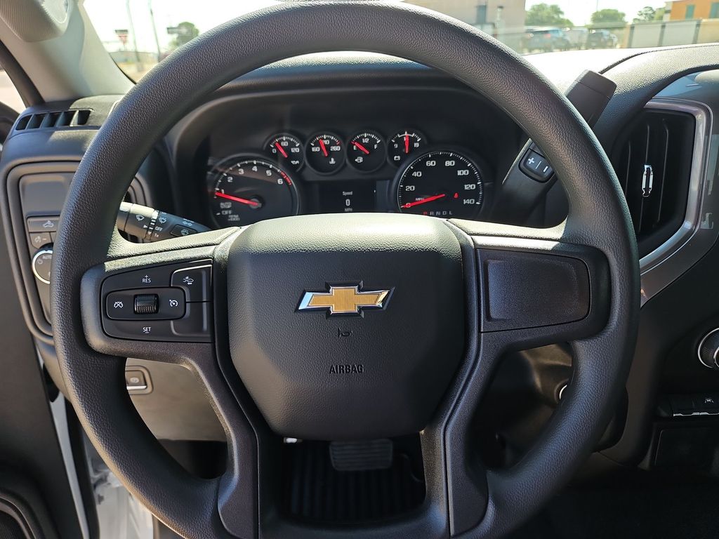 Thumbnail: 2024 Chevrolet Silverado 1500 - 10