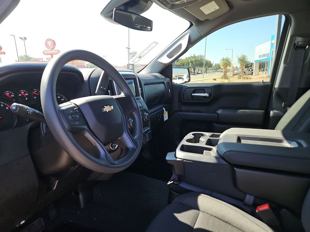 Thumbnail: 2024 Chevrolet Silverado 1500 - 2