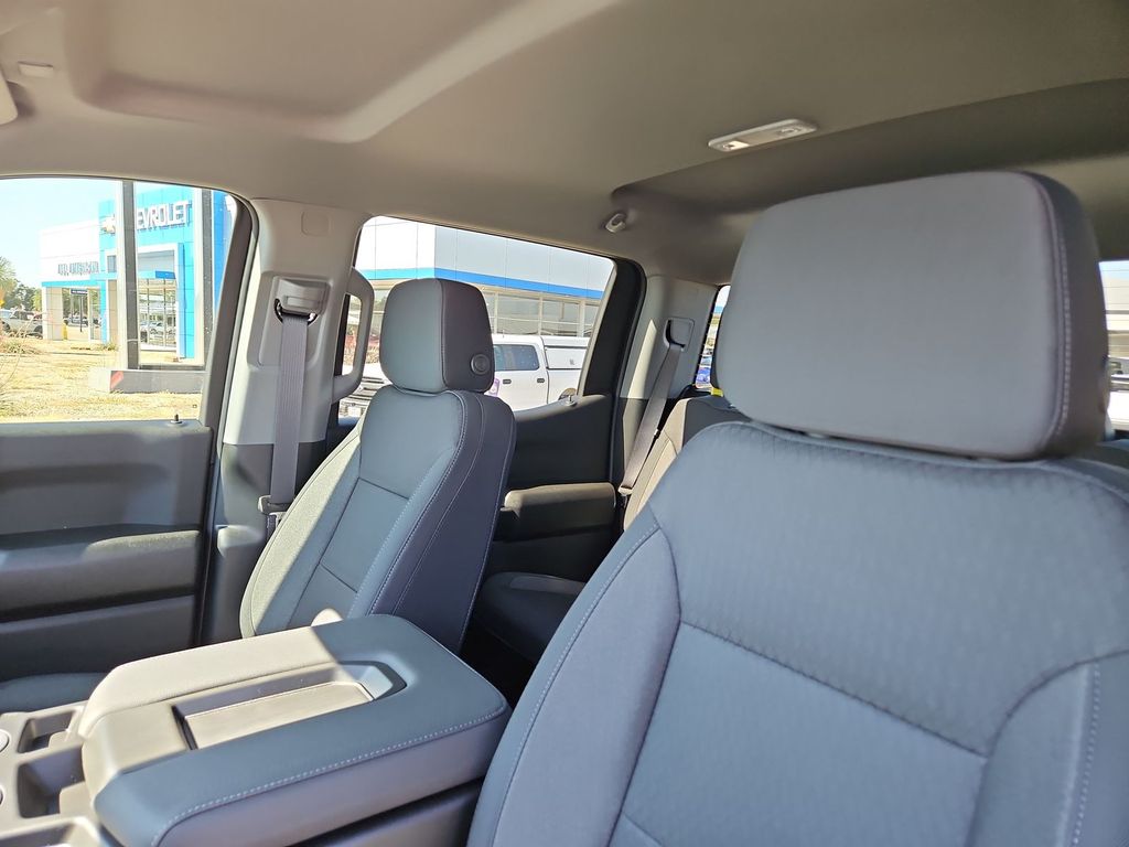 Thumbnail: 2024 Chevrolet Silverado 1500 - 8