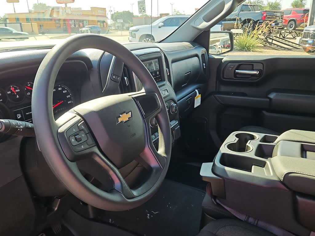 Thumbnail: 2026 Chevrolet Silverado 1500 - 2