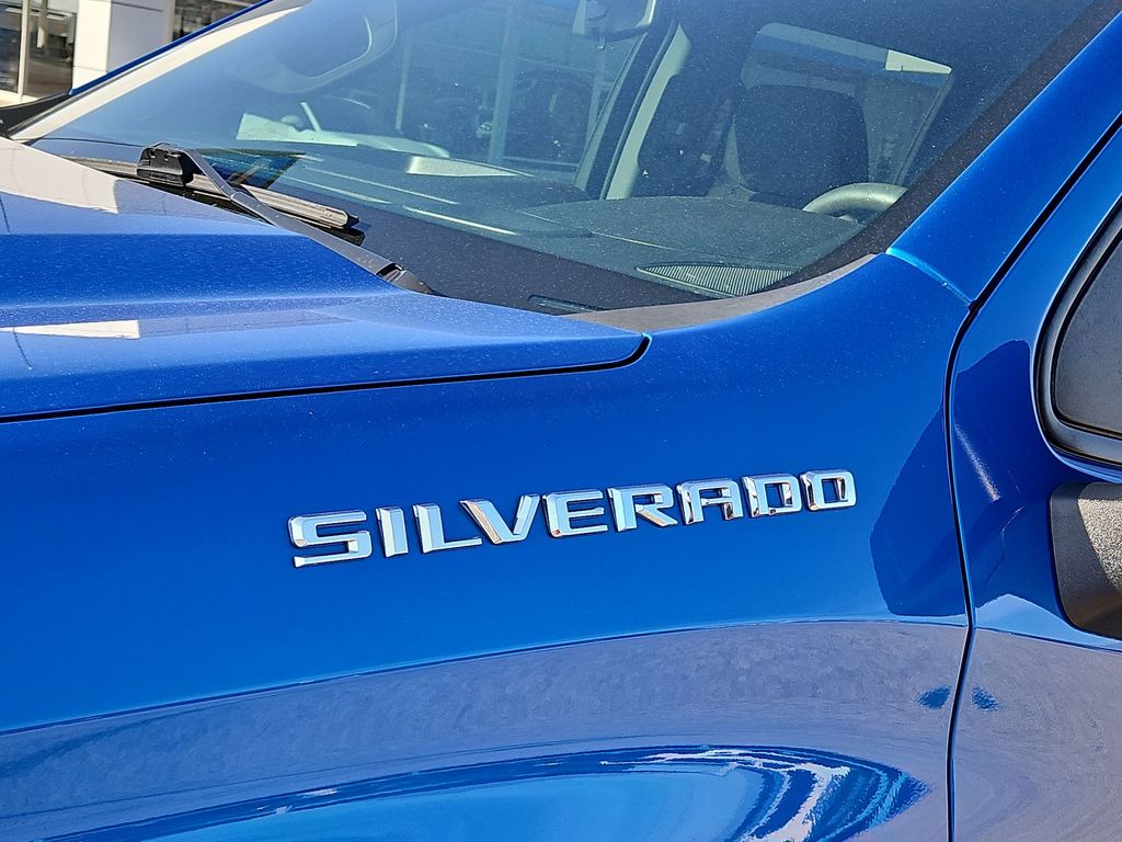 Thumbnail: 2022 Chevrolet Silverado 1500 - 7