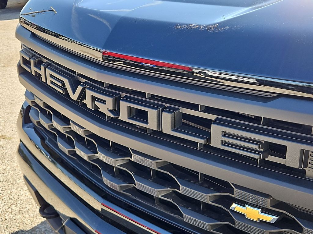 Thumbnail: 2026 Chevrolet Silverado 1500 - 21