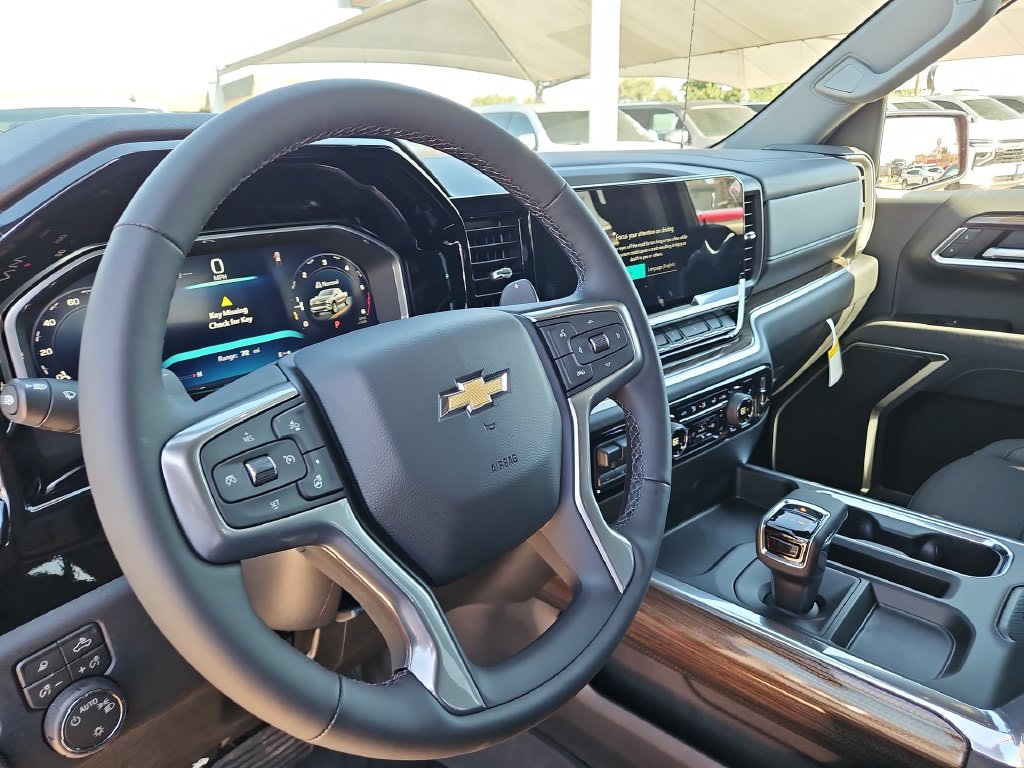 Thumbnail: 2026 Chevrolet Silverado 1500 - 2