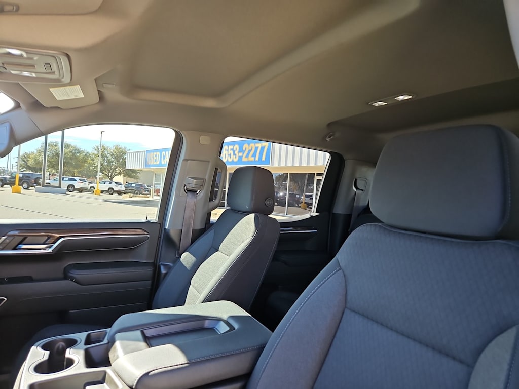 Thumbnail: 2023 Chevrolet Silverado 1500 - 9