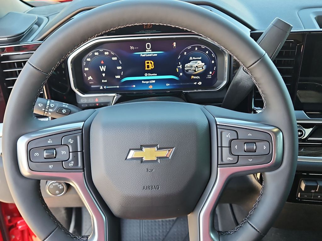 Thumbnail: 2026 Chevrolet Silverado 1500 - 21