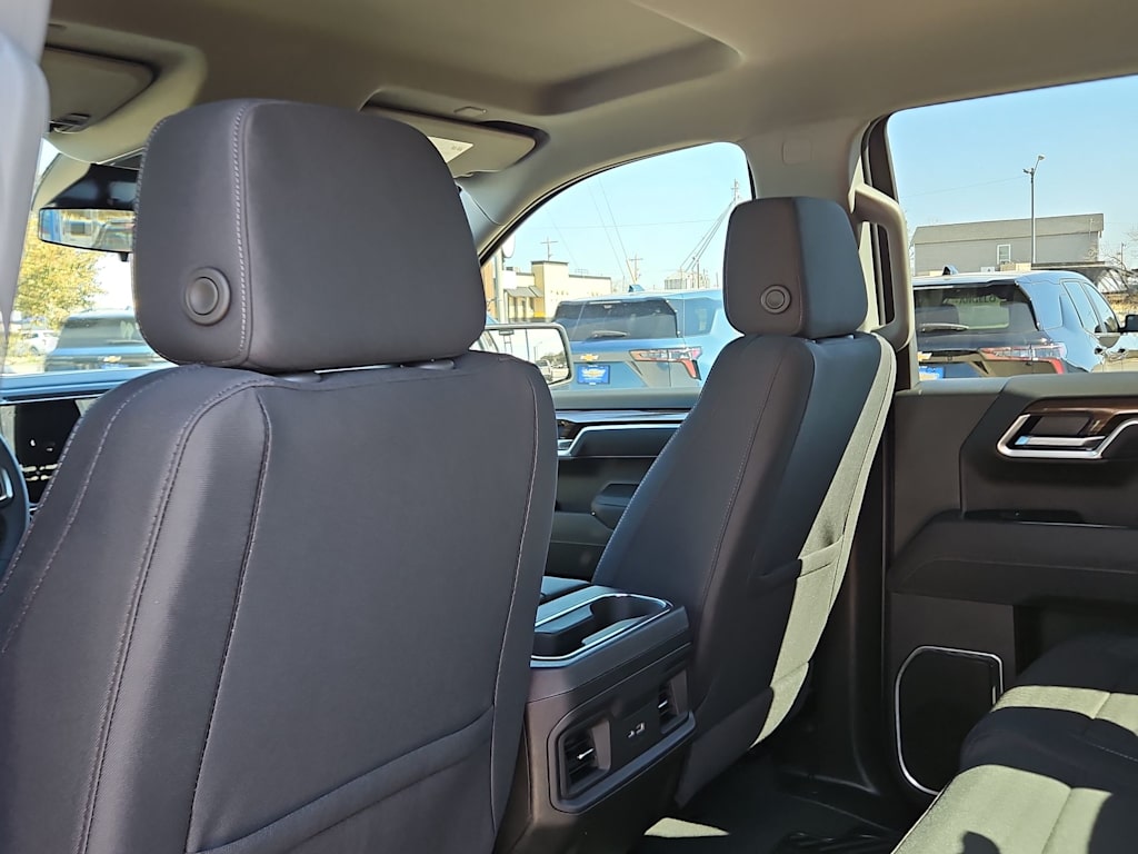 Thumbnail: 2026 Chevrolet Silverado 1500 - 12